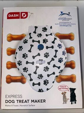 NWT Dash Dog Treat Maker in White with Black Paw & Bone Pattern